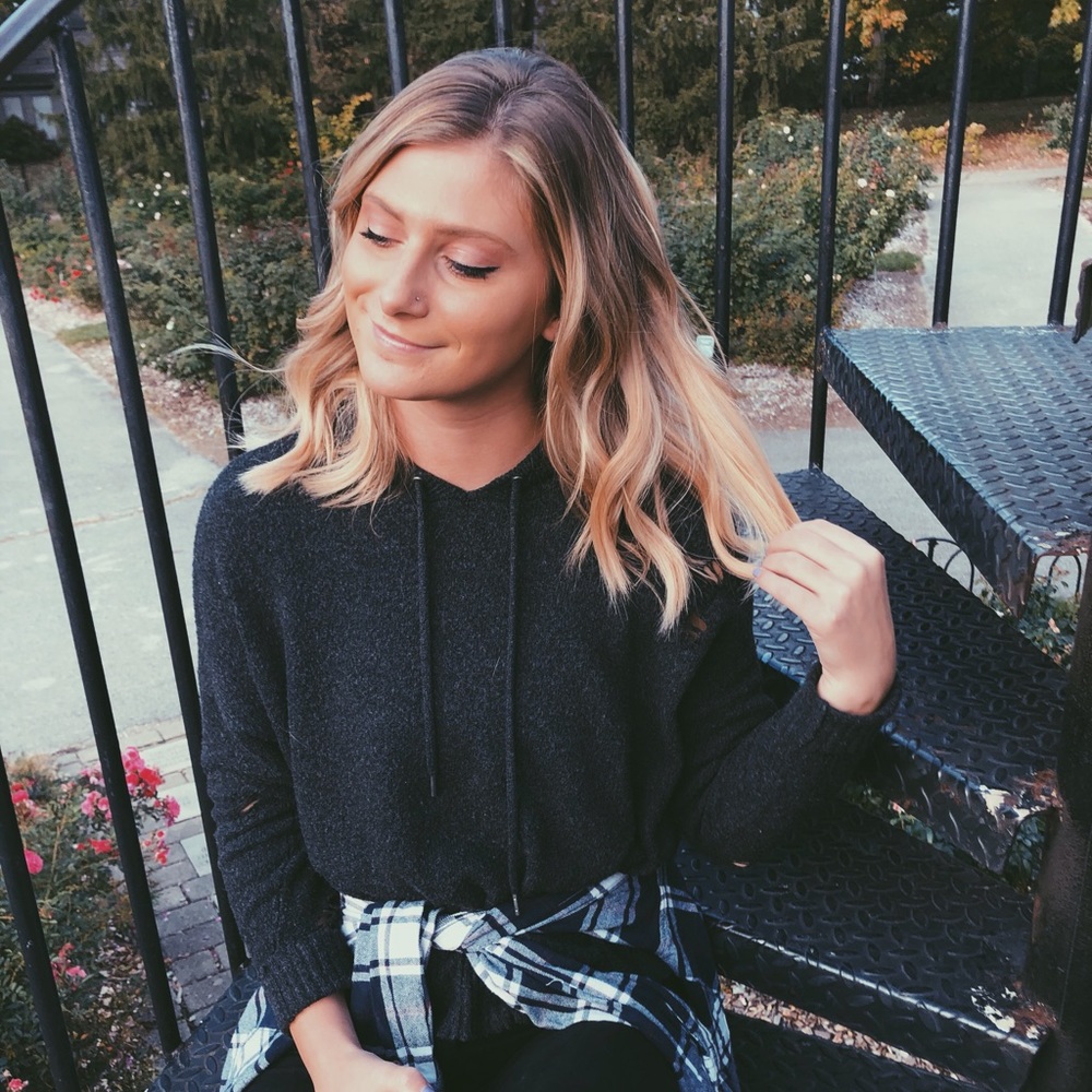 Meet your Posher, Lexi